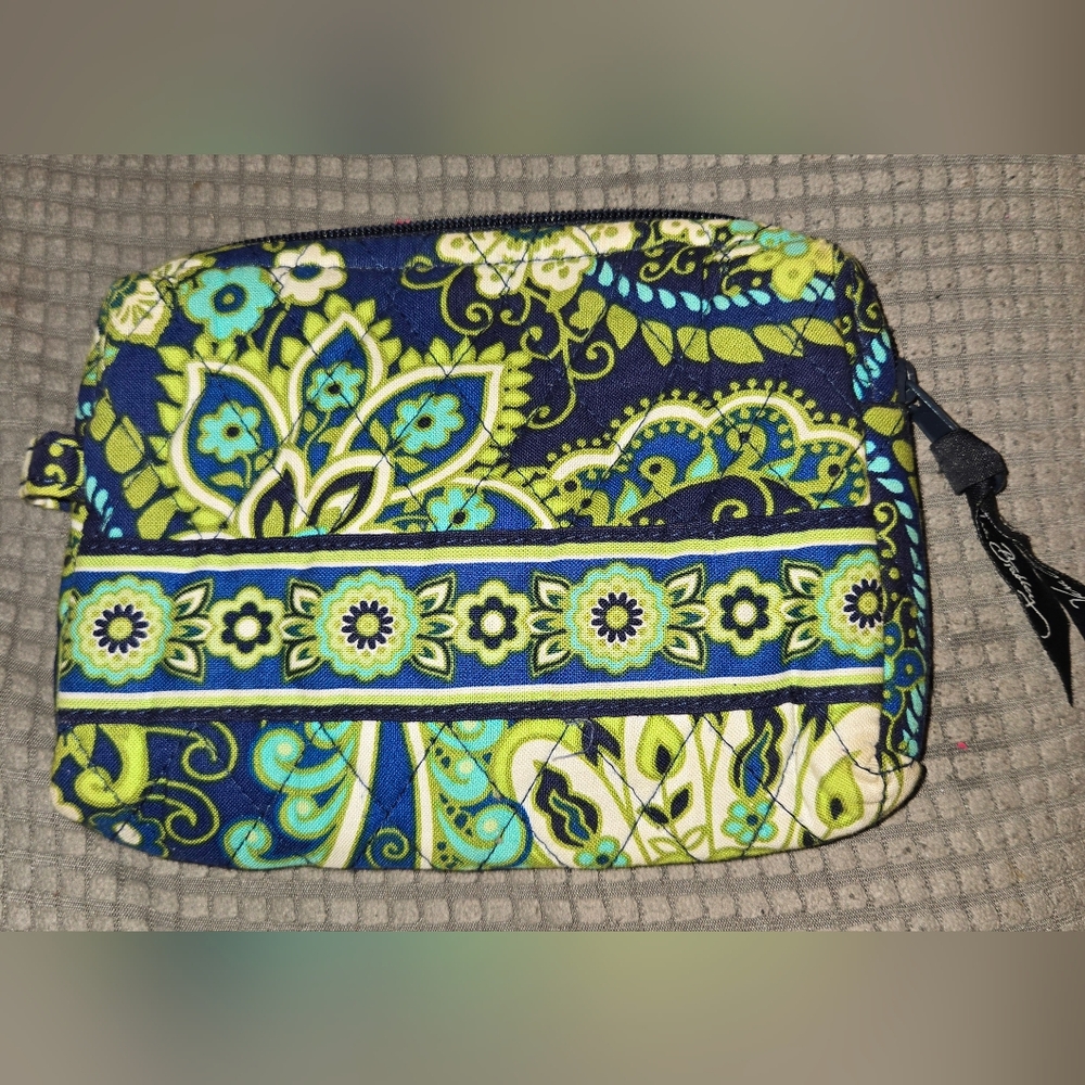 Vera Bradley "Rhythm & Blues" small cosmetic case